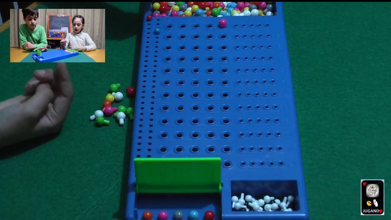 Jugando a  Masterman