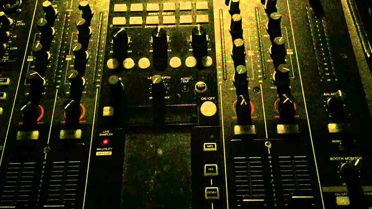 Pioneer DJM 2000 Utility / Wake Up Flashing Light (Help Needed)