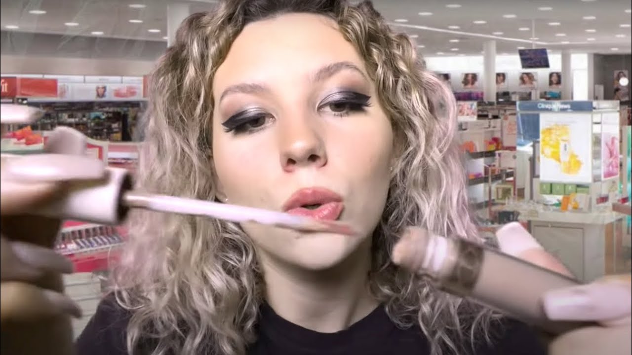 ASMR/ FAST & AGGRESSIVE Ulta Worker Does Your Makeup 🤩 (roleplay)