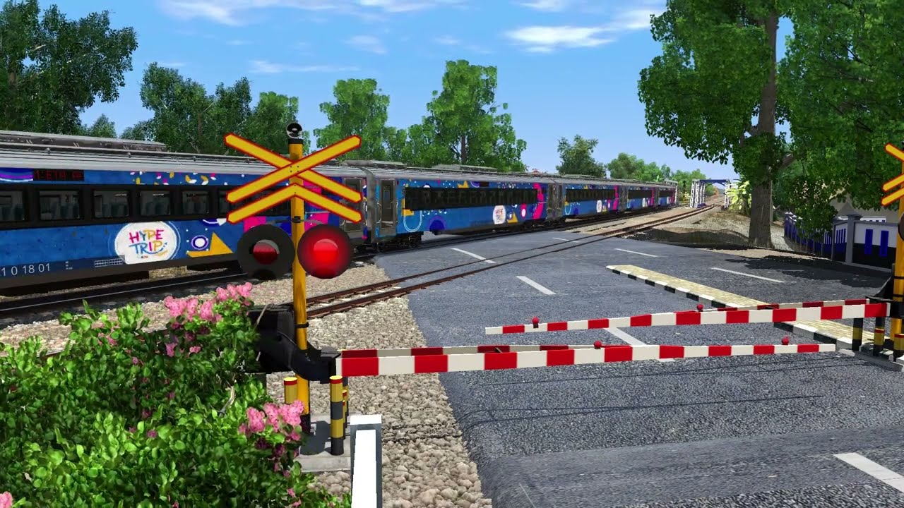 Railroad Crossing Indonesia  PERLINTASAN KERETA API STASIUN Cirebon | TRAINZ SIMULATOR INDONESIA