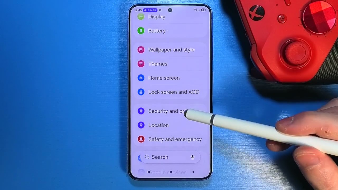Samsung Galaxy S26: Jak włączyć/wyłączyć automatyczną blokadę