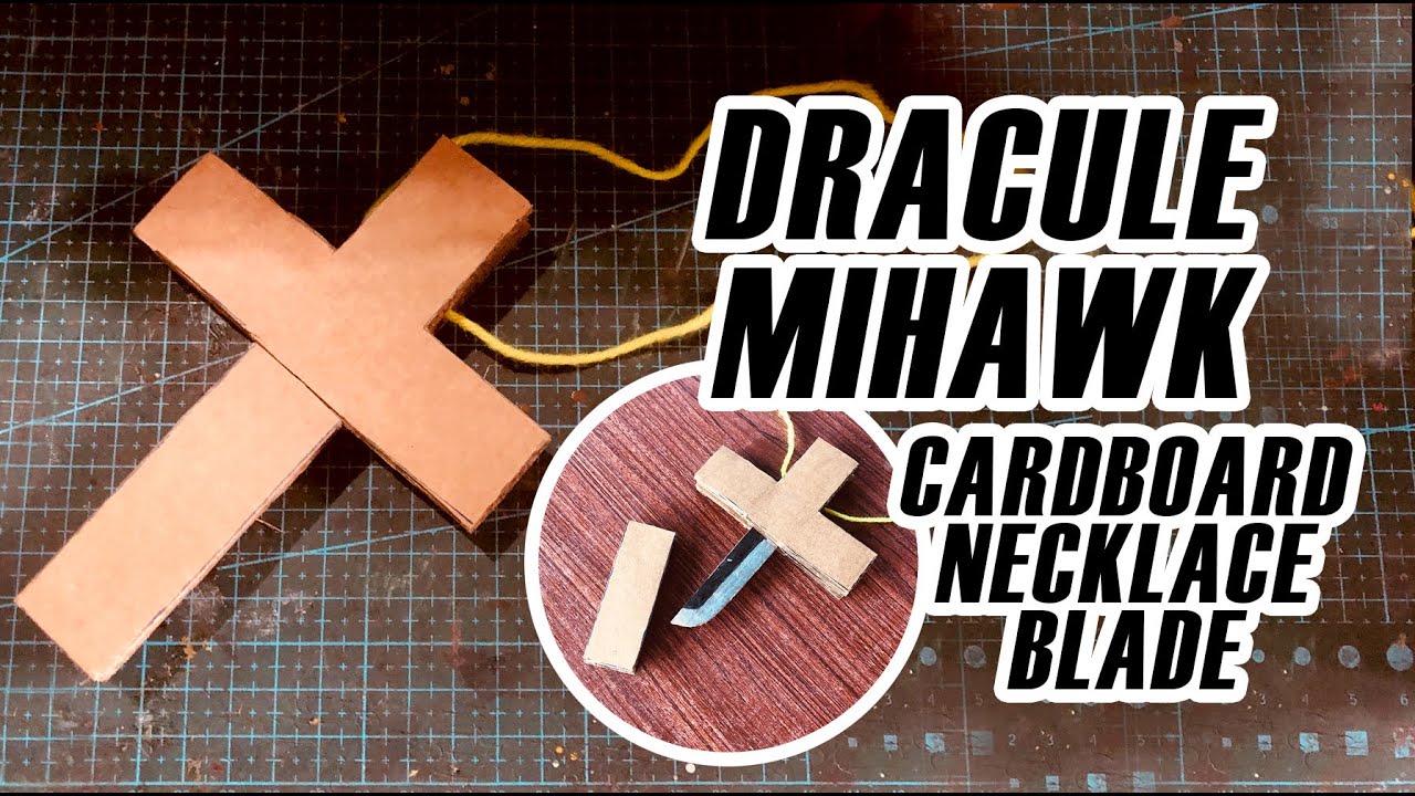 Dracule Mihawk Cardboard Blade Necklace (FREE PATTERN)