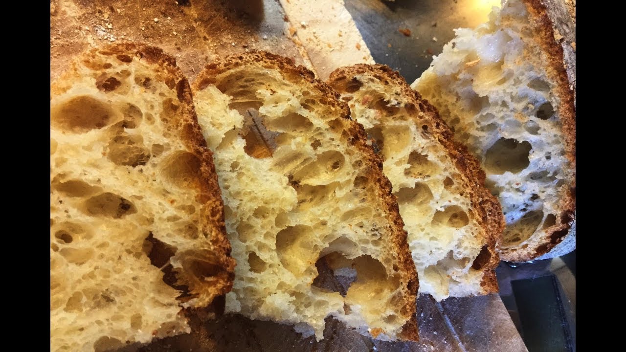 Pane senza impasto con lievito madre liquido