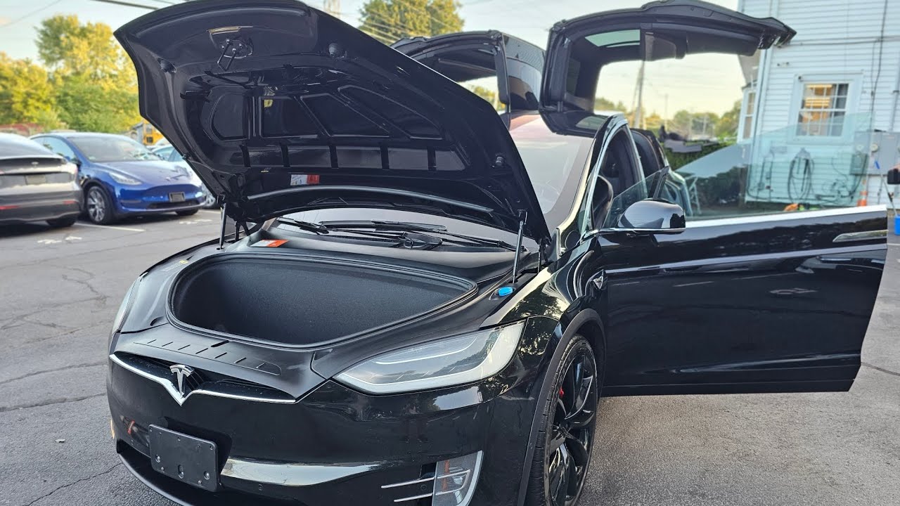 2017 Tesla Model X P100D Ludicrous + with full self driving
