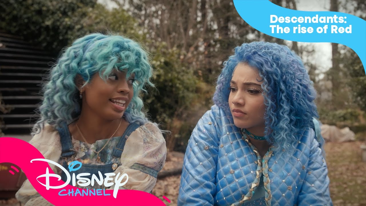 Musikvideo fra: Descendants: The Rise of Red |Disney Channel Danmark