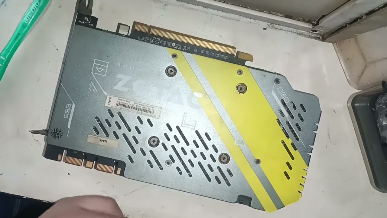 Zotac GTX 1070 mini w/ Backplate - Cleaning and Thermal Paste Replacement - Disassembly