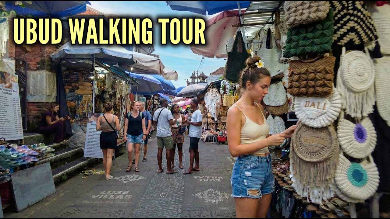 Ubud Bali Walking Tour | Main Street, Art Market & Tourist Area