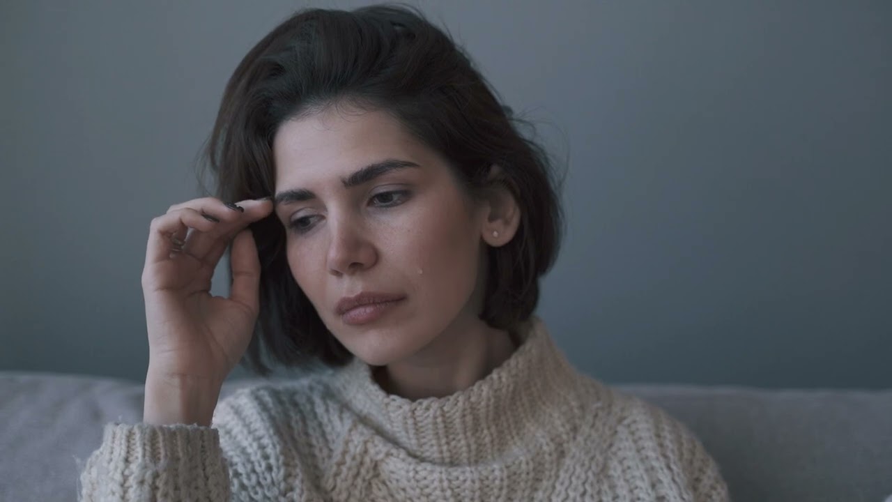 Never Heal (Official Music Video)