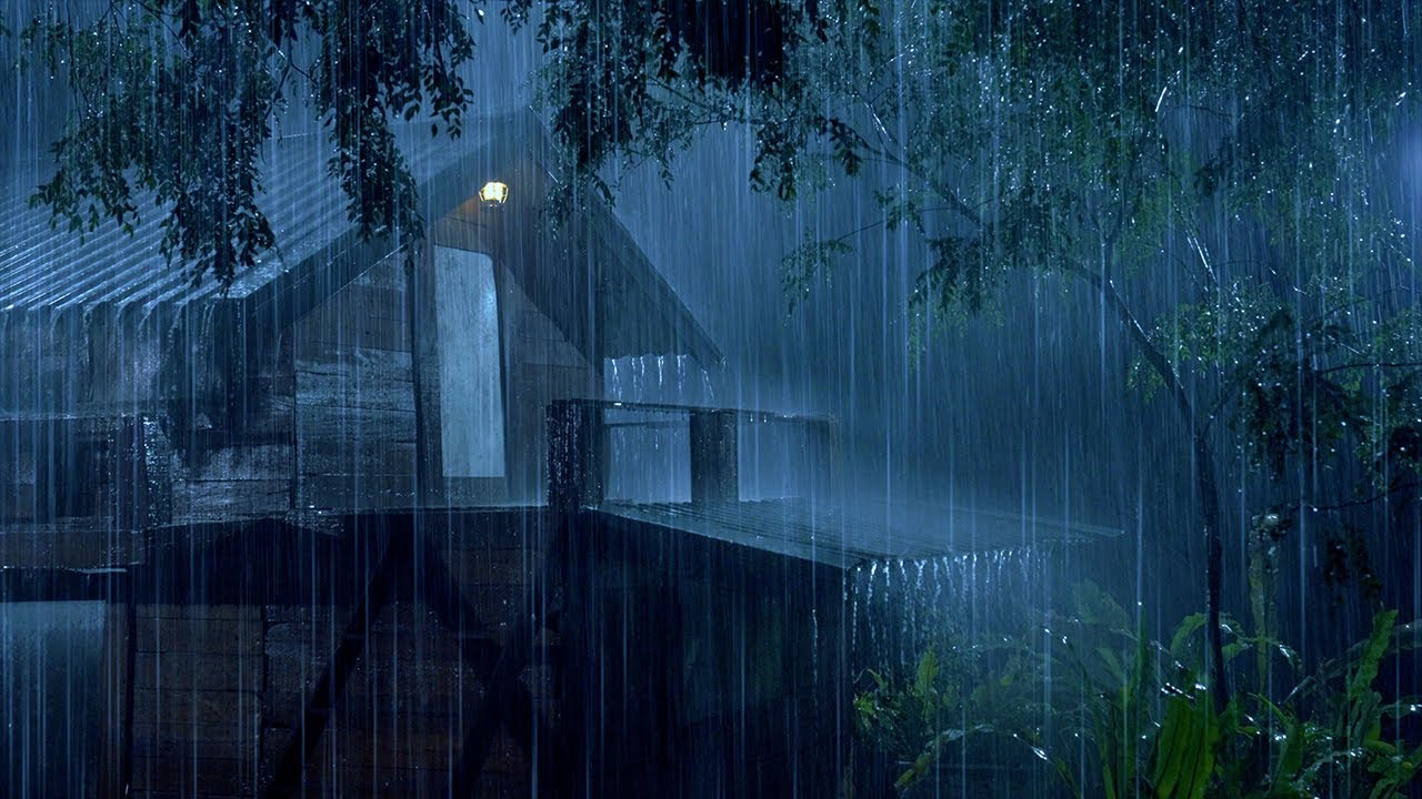 Звуки сильного ливня и грома для сна | Интенсивный дождь по жестяной крыше фермерского дома ночью...
