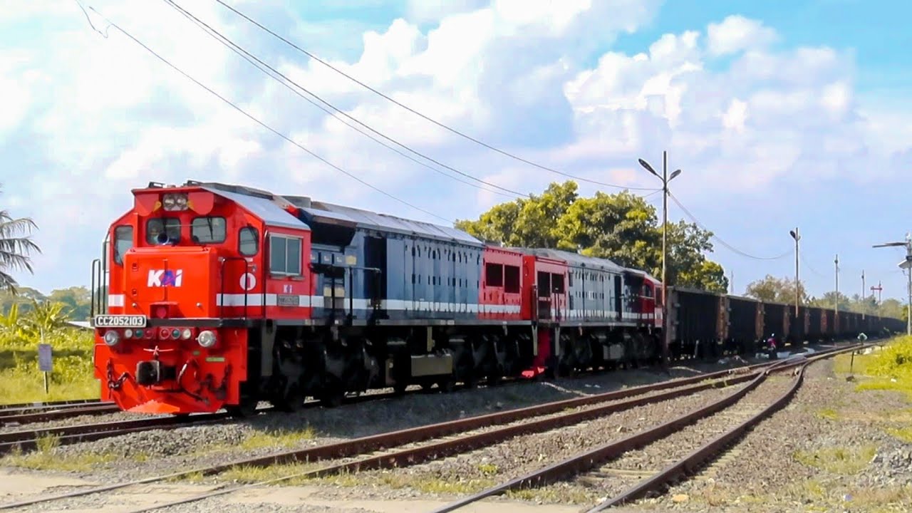 Aksi Hebat Masinis Kereta Api Babaranjang Mengerem Sempurna Saat Berkecepatan Tinggi