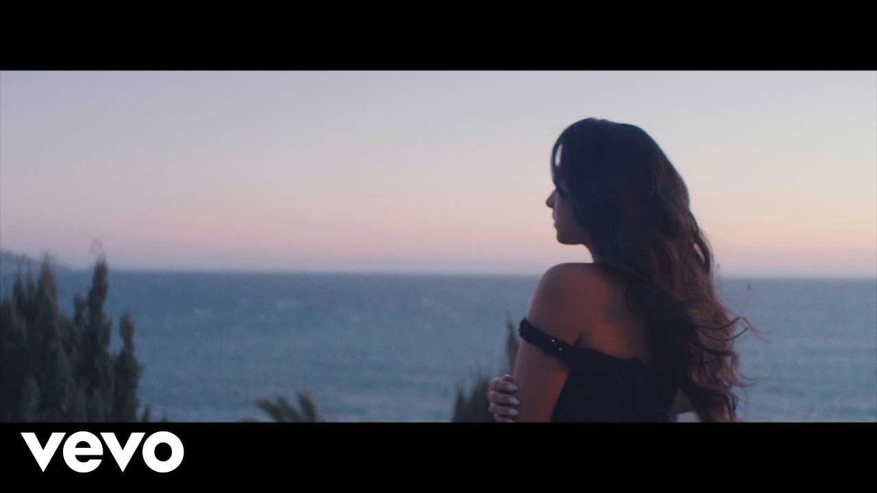 Lynda - Bouteille &agrave; la mer (Clip Officiel)
