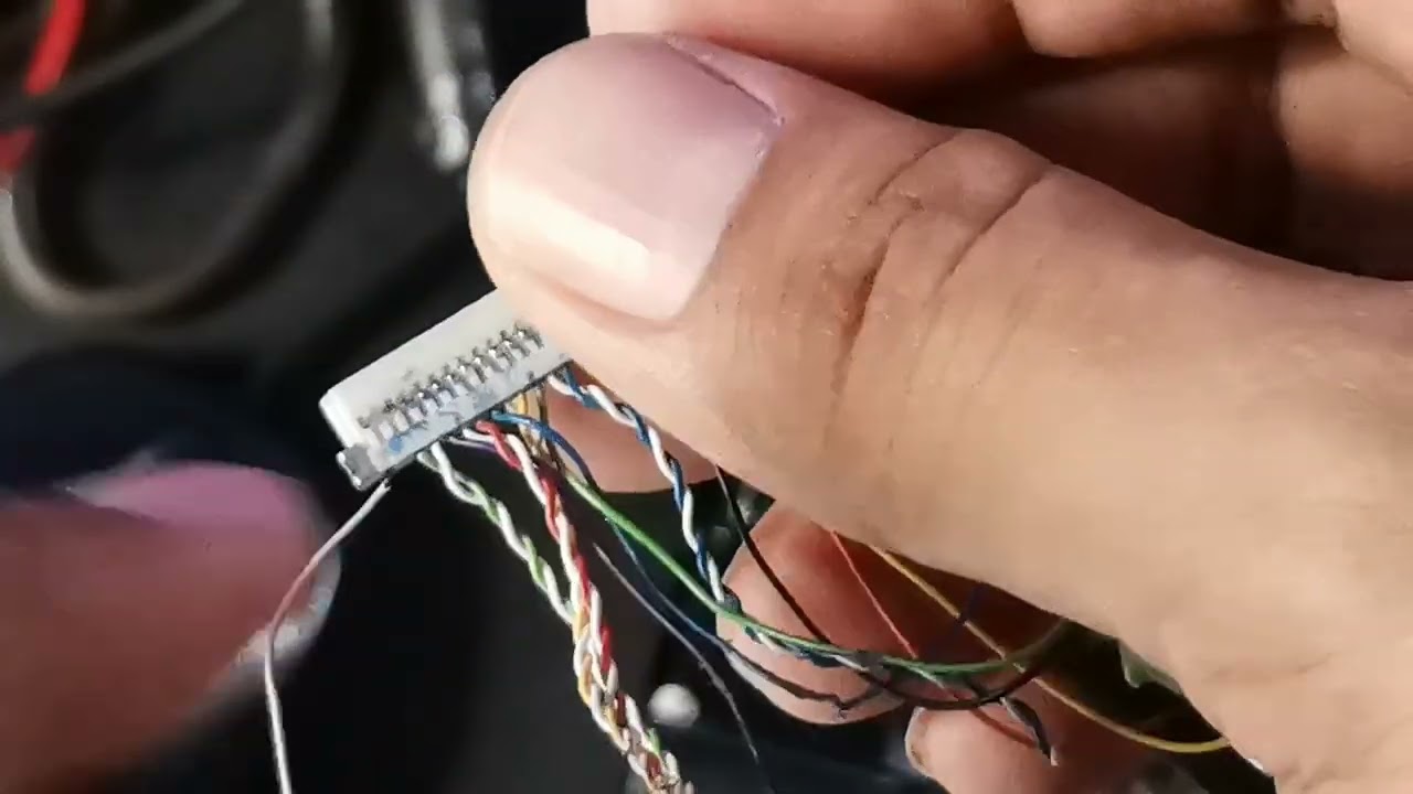 como reciclar pantalla de laptop vieja y hacer un tv casero sin  tarjetas controladoras parte 2