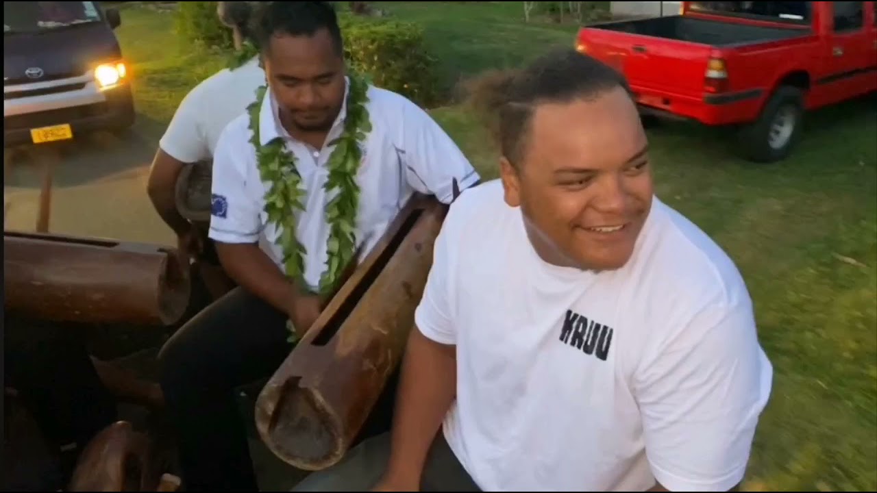 Aitutaki Gospel Day.. Celebrating 200 years with the sound of drums  🇨🇰🇨🇰