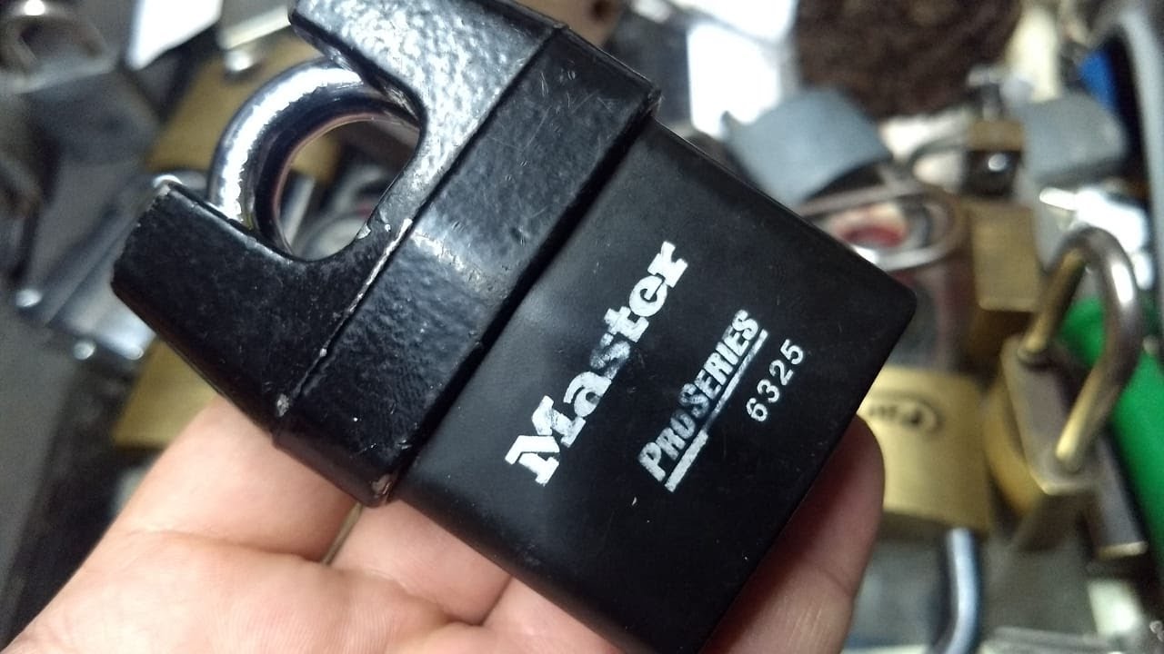 Apertura y llave a candado Master lock