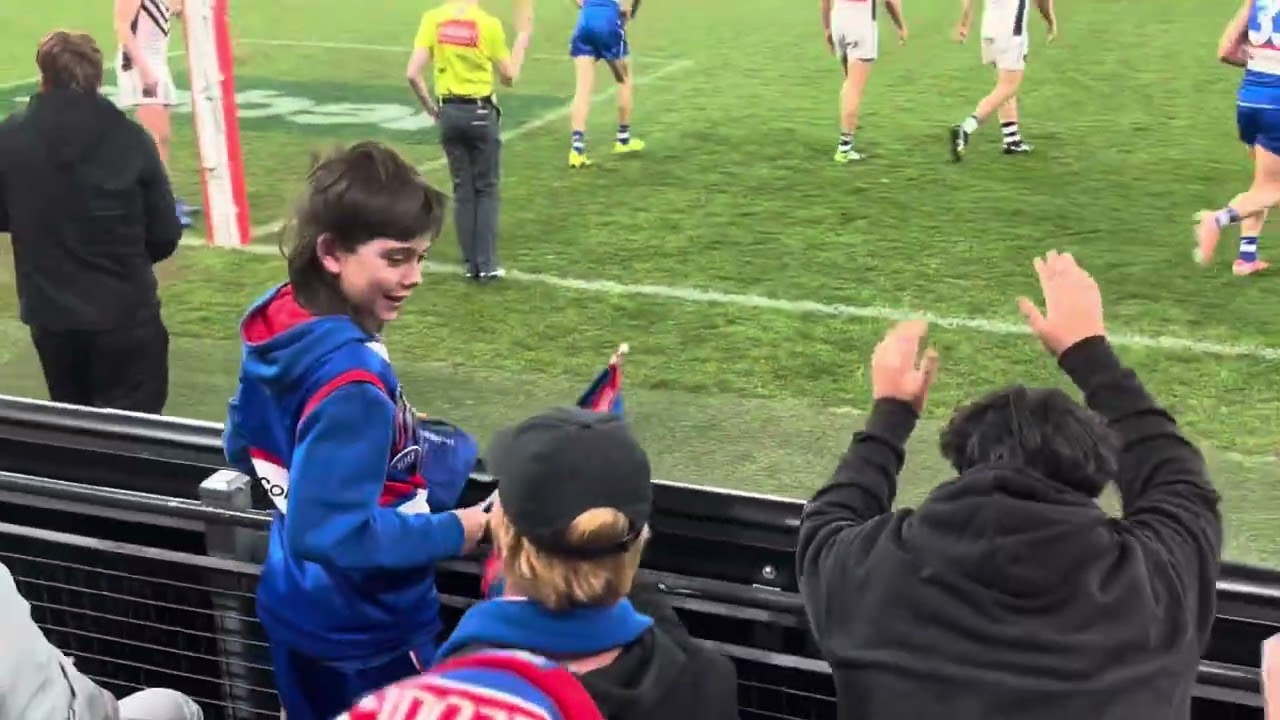 Western Bulldogs V Fremantle Dockers Final 14 Minutes #westernbulldogs #fremantledockers  
