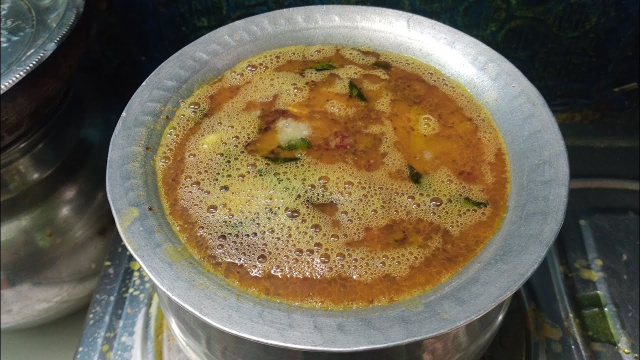 వంట రానివాళ్ళు కూడా చీటికెలో చేసే పప్పుచారు.చ్చల రుచిగా వుంటుంది.simple and tasty