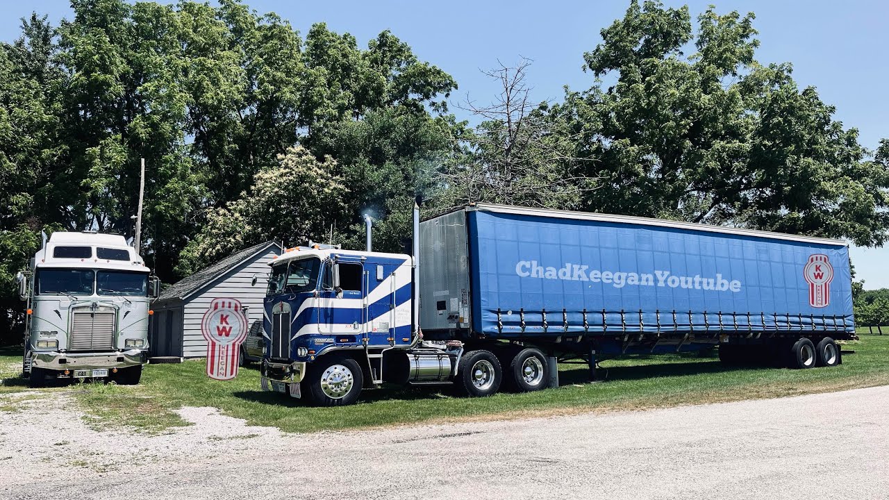 Local Auction Moves 3 Cabovers Sold For $2500.00 Each