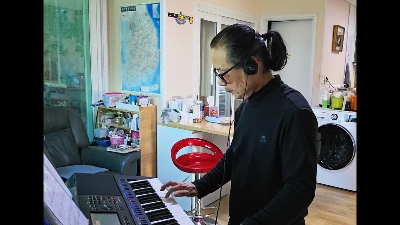 추억의 소야곡/전자올겐/염재권연주