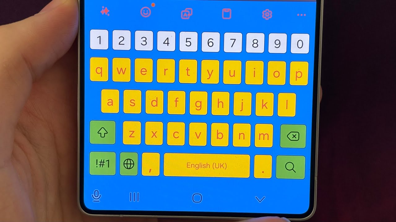 How To Change Keyboard Theme on Samsung Galaxy S25 Ultra (2 ways)