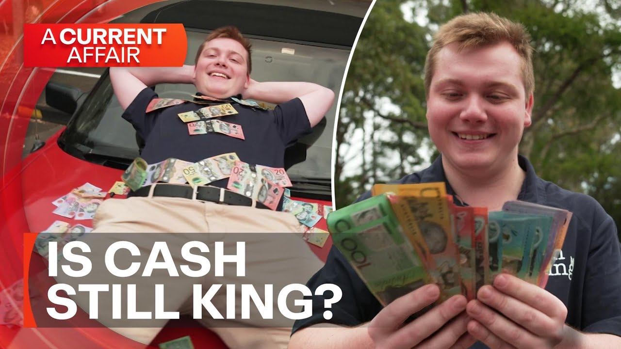 'Cash crusader' fights back against cashless revolution | A Current Affair