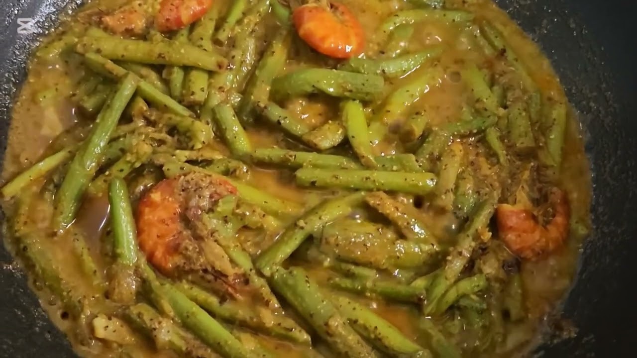 লতি চিংড়ির রেসিপি। 