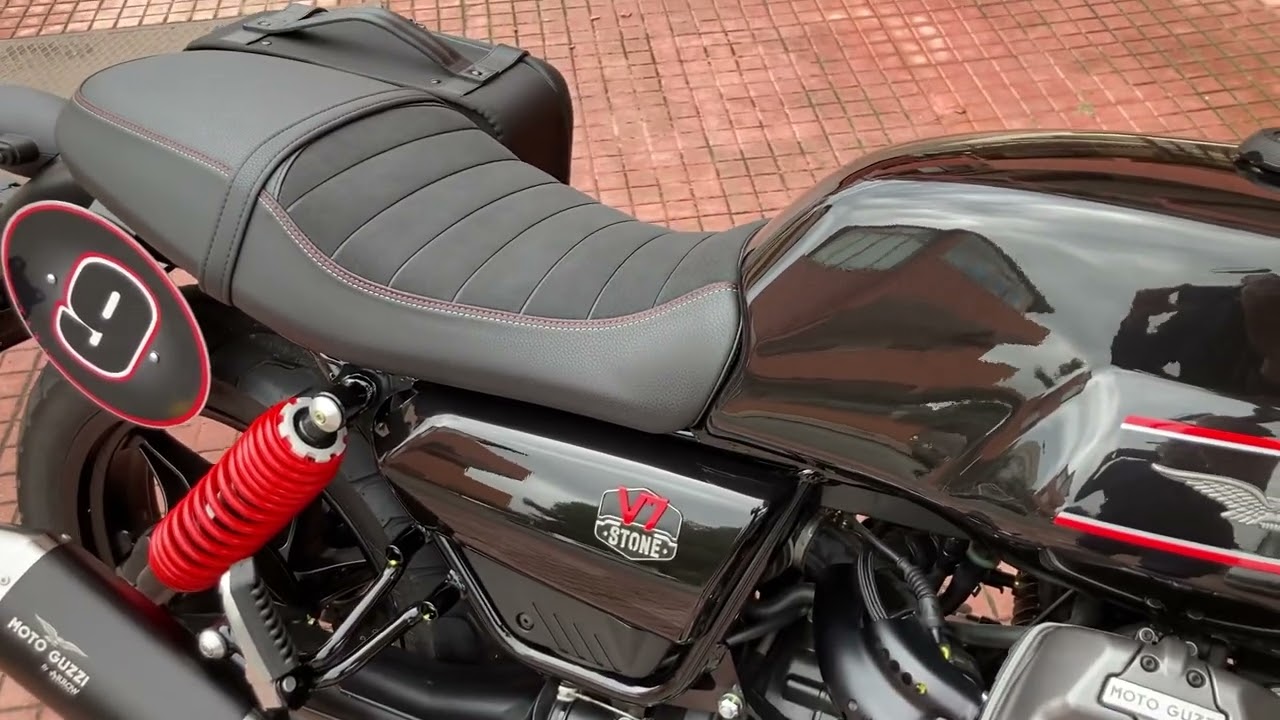Guzzi V7 Special Edition