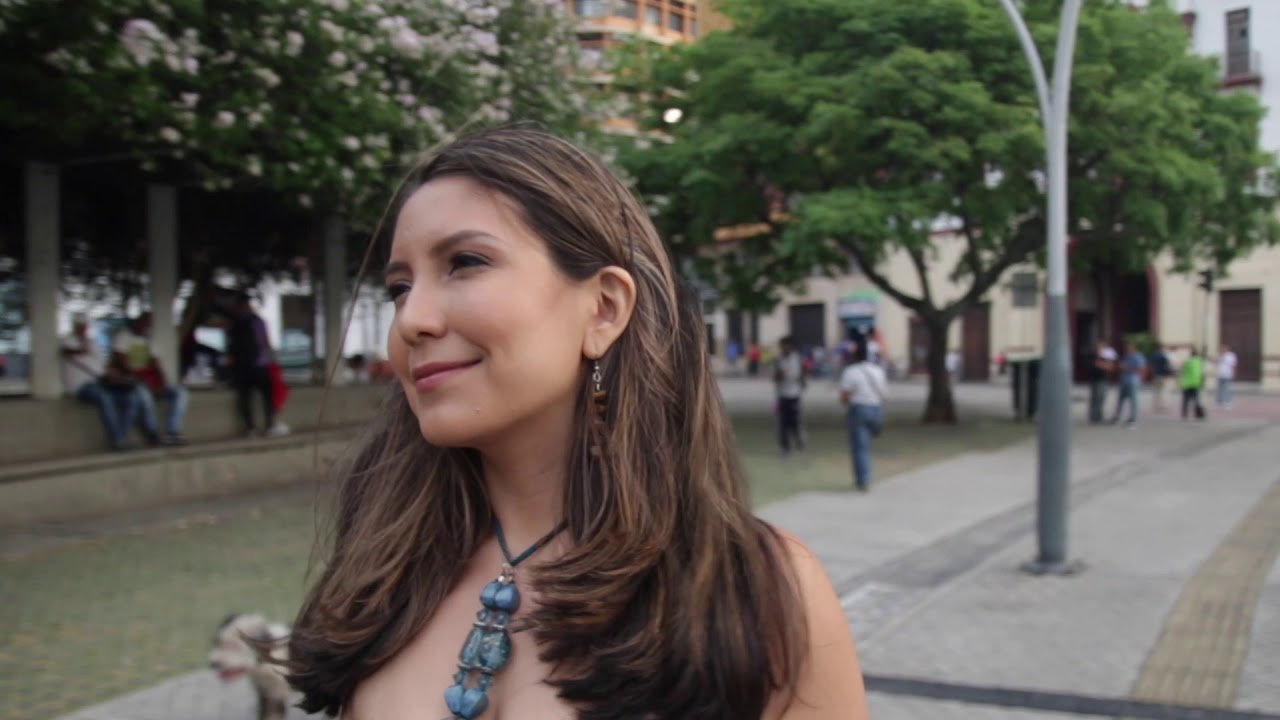 Vida Profunda - Carolina Calvache - feat. Marta Gomez.