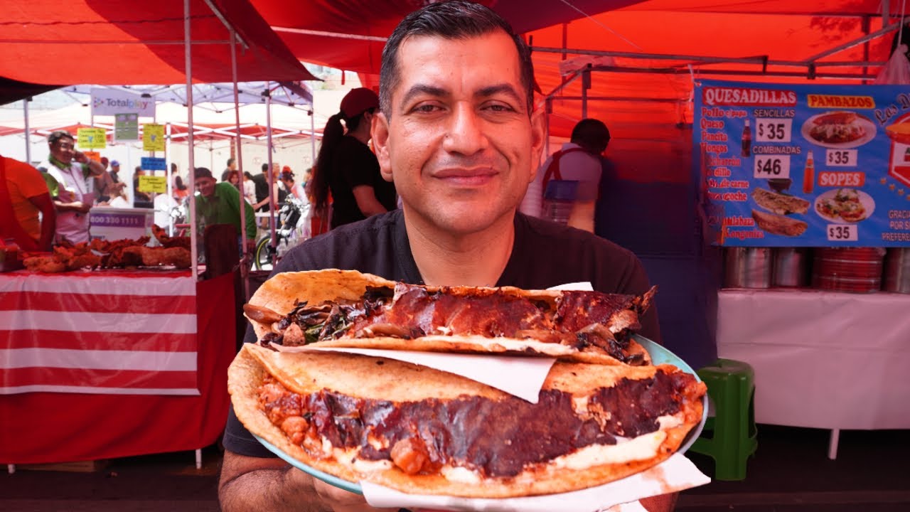 🔴 QUESADILLAS GIGANTES 🌮 TACOS de guisado y tepache en un TIANGUIS de la CDMX