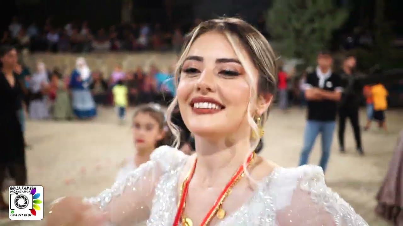 Yukarı Nasırlı Köyü Grup Akıncı Emel İle Hicabi Düğün Part 1 Beyza Kamera 05417711837