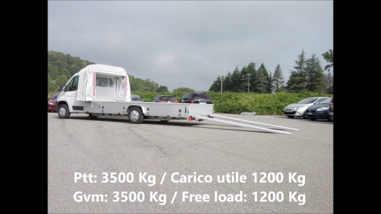 Veicolo speciale trasporto auto d'epoca - Special car transport for historic and sport cars