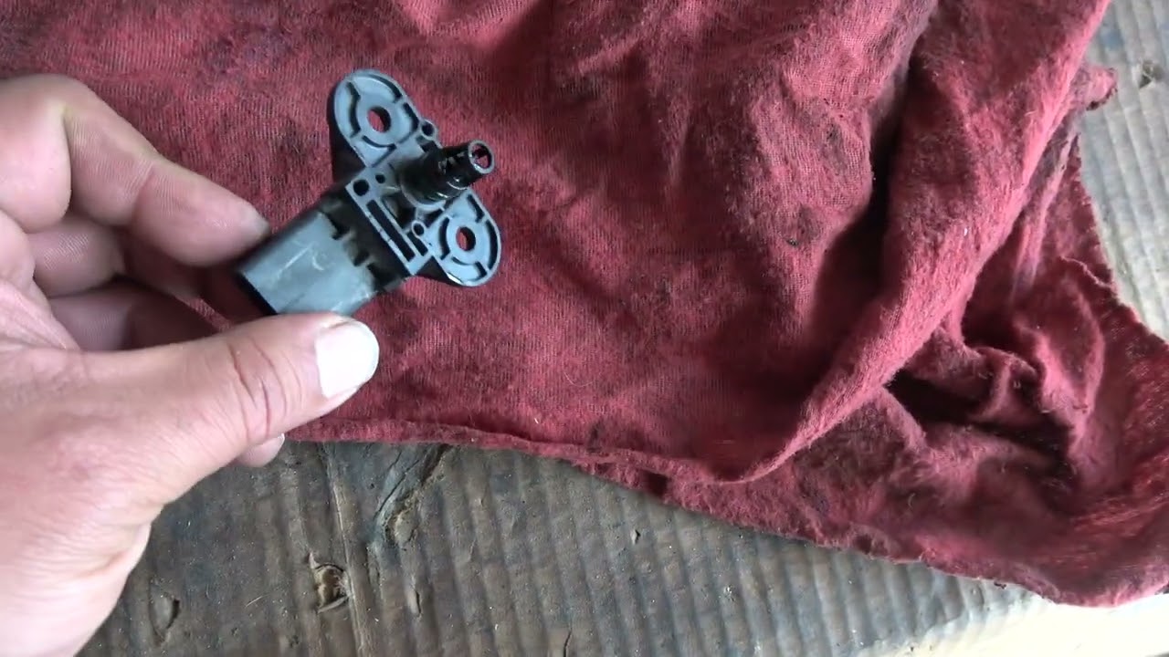 Por esta pieza mi auto se acelera solo y gasta mucha gasolina | Omar VW
