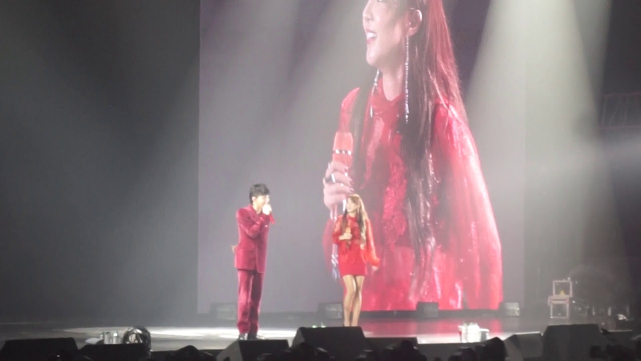 [FANCAM] 170901 G-Dragon and Sandara Park MOTTE in Manila - Missing You, Talk, Hello
