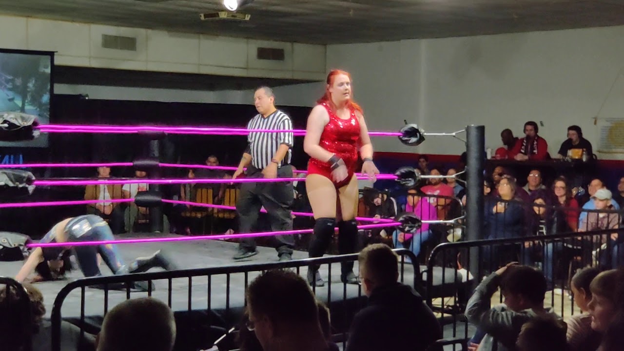 Nova Phoenix vs Victoria Mosh