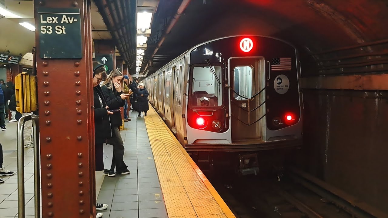 R160A, R160B & R179 (E) & (M) Train Action @ Lexington Avenue 53rd Street