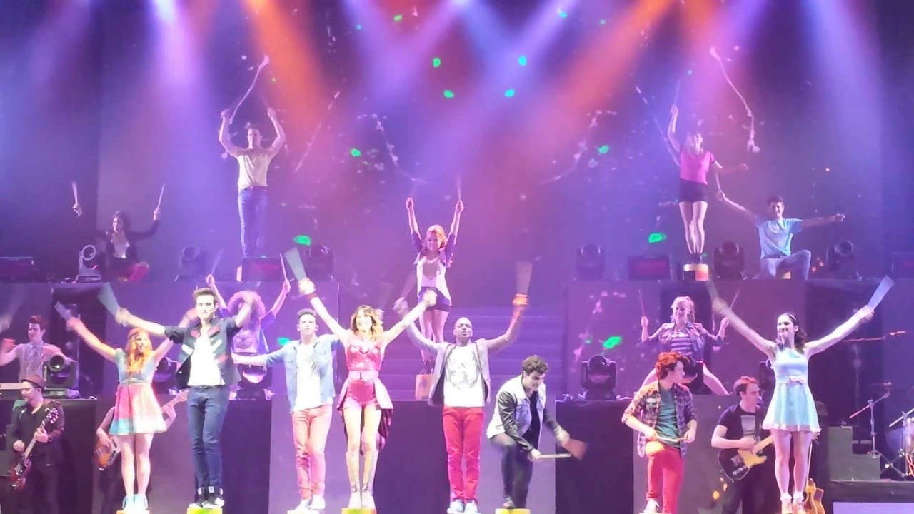 VIOLETTA LIVE IN WARSAW HD (POLAND) VLOG  2/3 koncert w Warszawie 22.08.2015