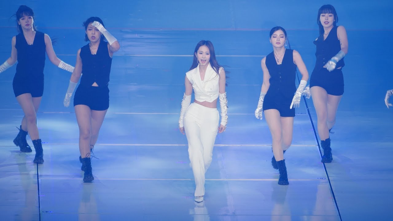 230415 트와이스 Twice 콘서트 Concert 쯔위 Tzuyu 개인 무대 Solo Performance 'Ready to be' 4k 60p 직캠 Fancam Seoul