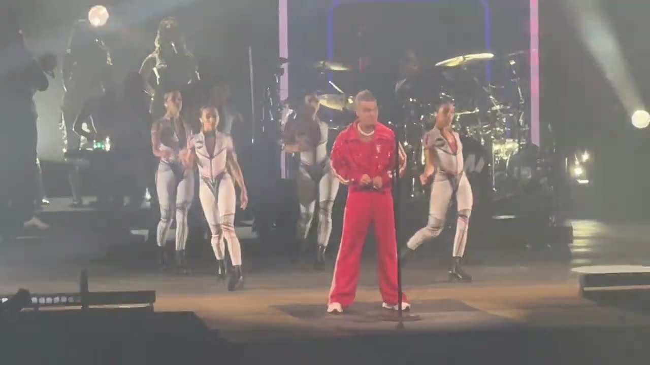 Robbie Williams: Britpop Tour At Co-op Live - Manchester
