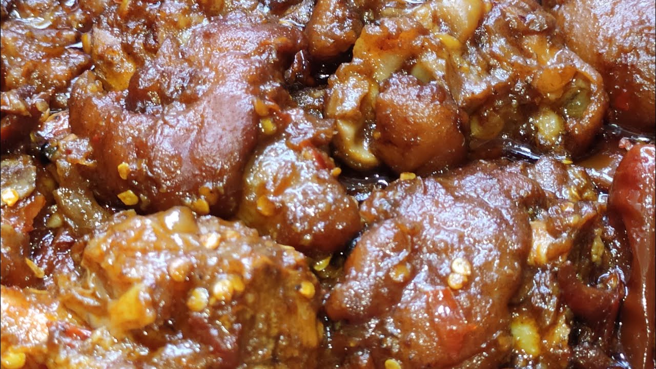 Vawk Ke tui taka siamdan, Pork Trotters Recipe....