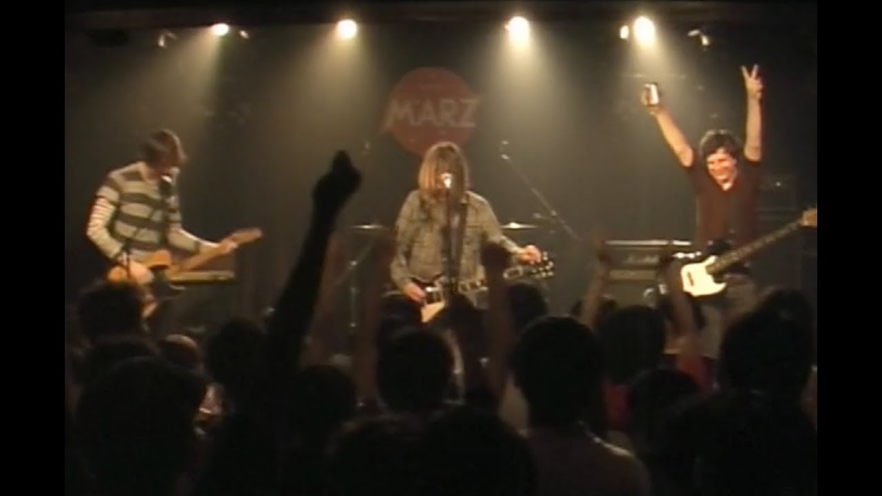 Nine Black Alps at Tokyo Shinjuku Marz 23 April 2015