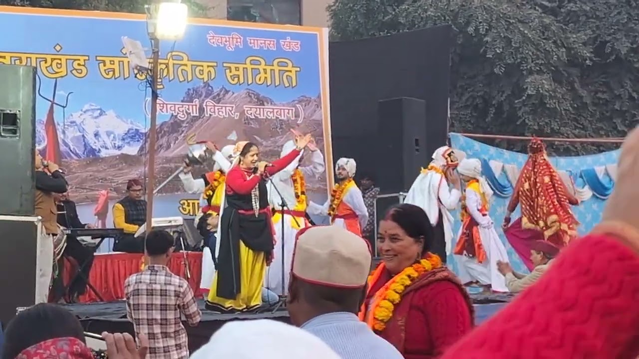 बहुत प्यारा ❤️ गढ़वाली गाना गायक डॉक्टर कुसुम भट्ट 💯