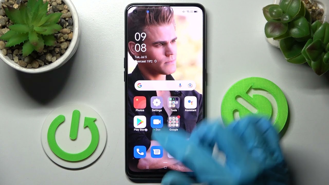 How to Turn On / Turn Off Automatic Display Brightness - Adaptive Screen Brightness