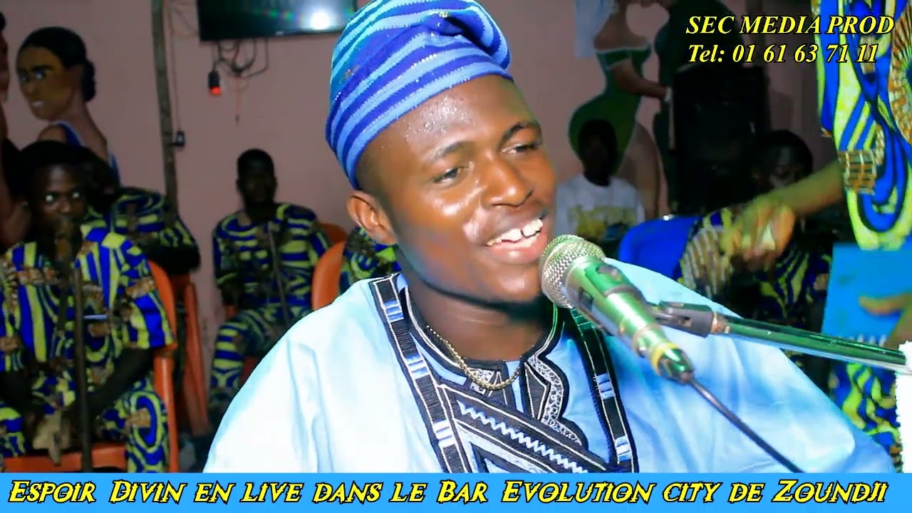 Espoir Divin En live dans le Bar Évolution City de Zoundji 