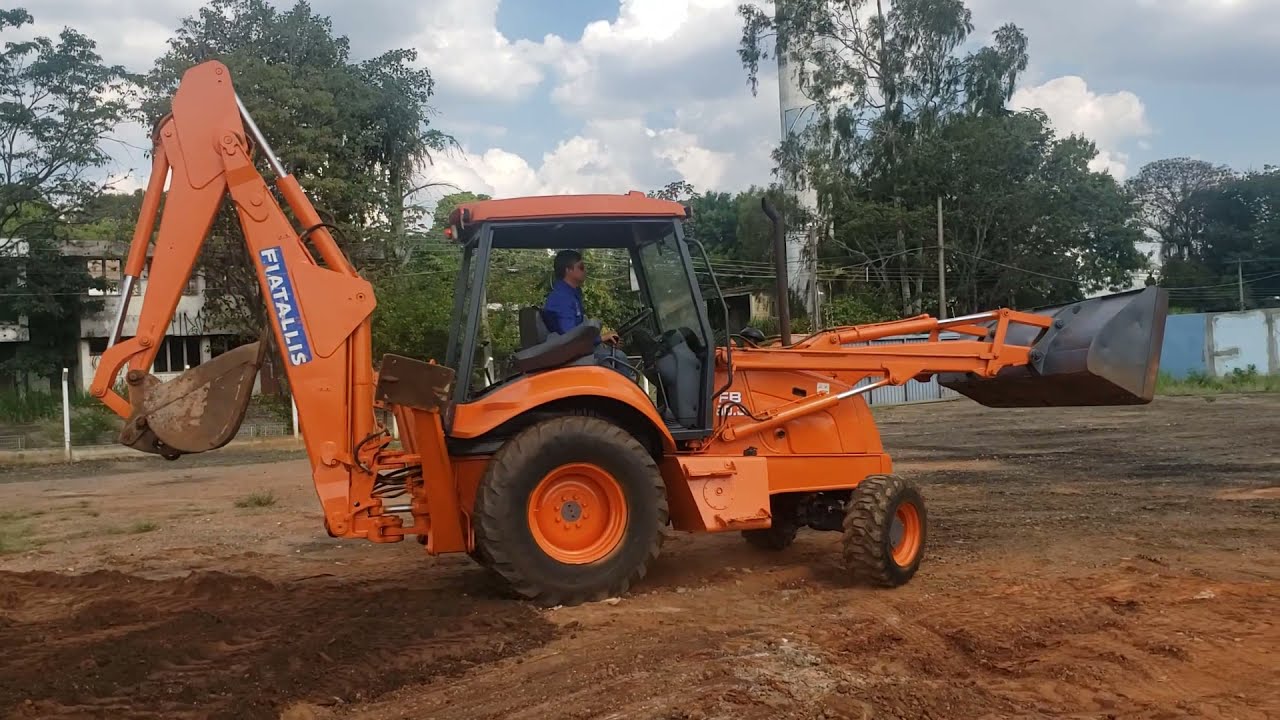Funcionamento Retroescavadeira Fiatallis FB80.3, 4x4, ano 2003