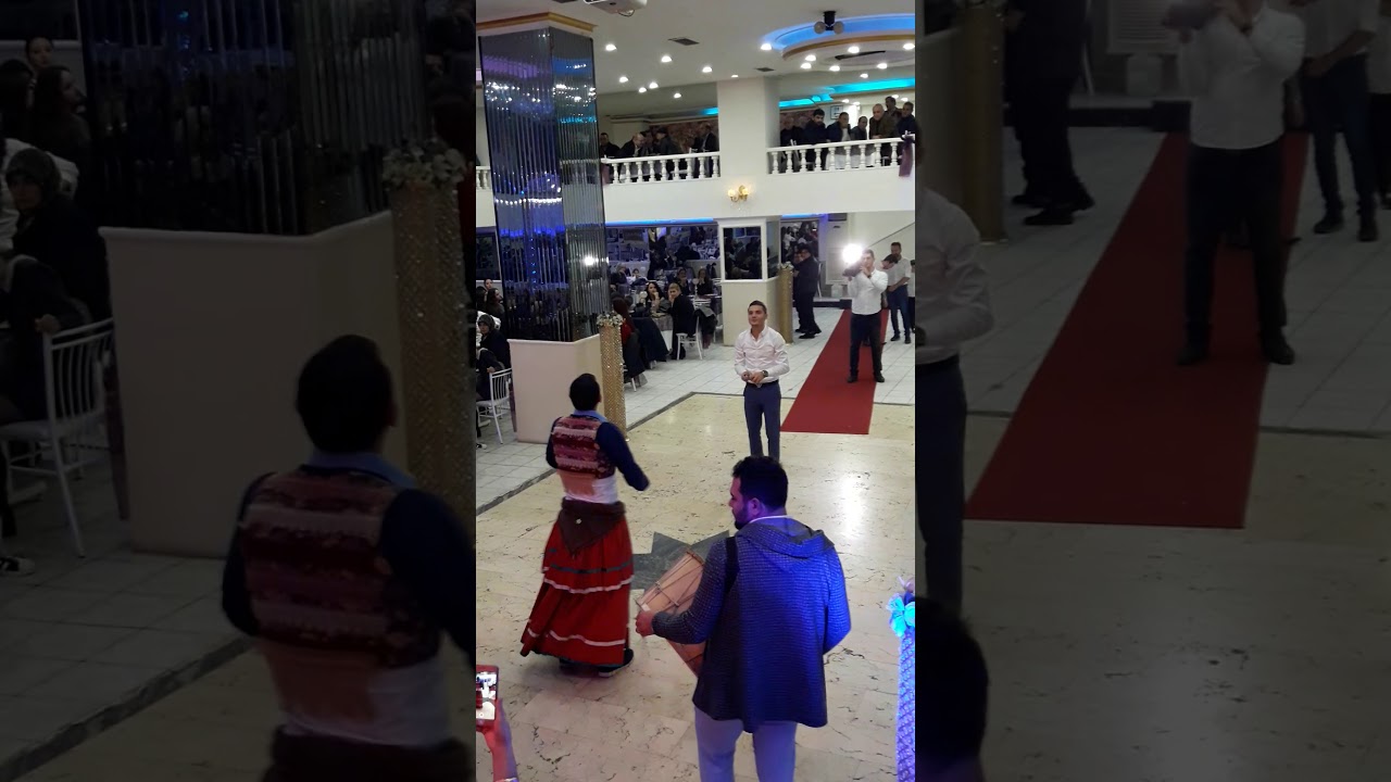mustafa doğan çalıyo oğlu döktürüyo 😊