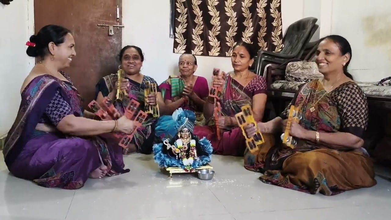 નંદજીના આંગણીયે વાલે વલોણું વલોવ્યુ ભજન 