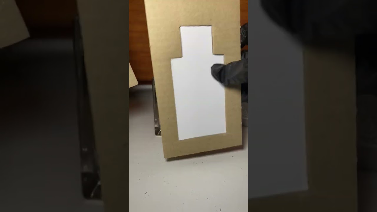 Распаковка оригинального Квентина Биша от Essential Parfums Bois Imperial