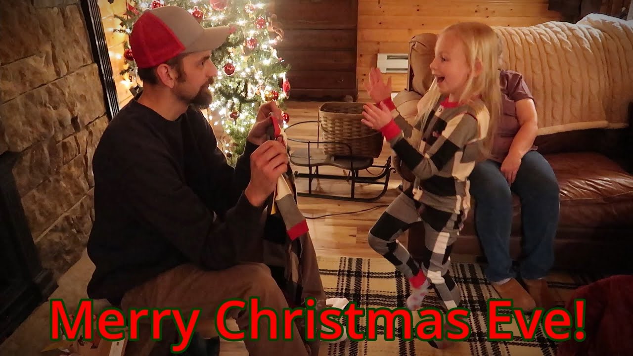 First Christmas Eve Back in the States! | Johnny & Charlie