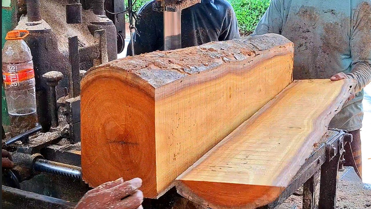 AMAZING JACKFRUIT WOOD!! sawing process with a homemade bandsaw machine