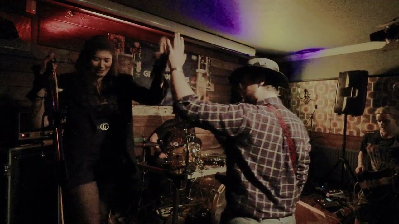 L&ouml;ser &ndash; &ldquo;Hellraiser&rdquo; (feat. Rachel from Onion Mash) | 2025 Tour Retrospective