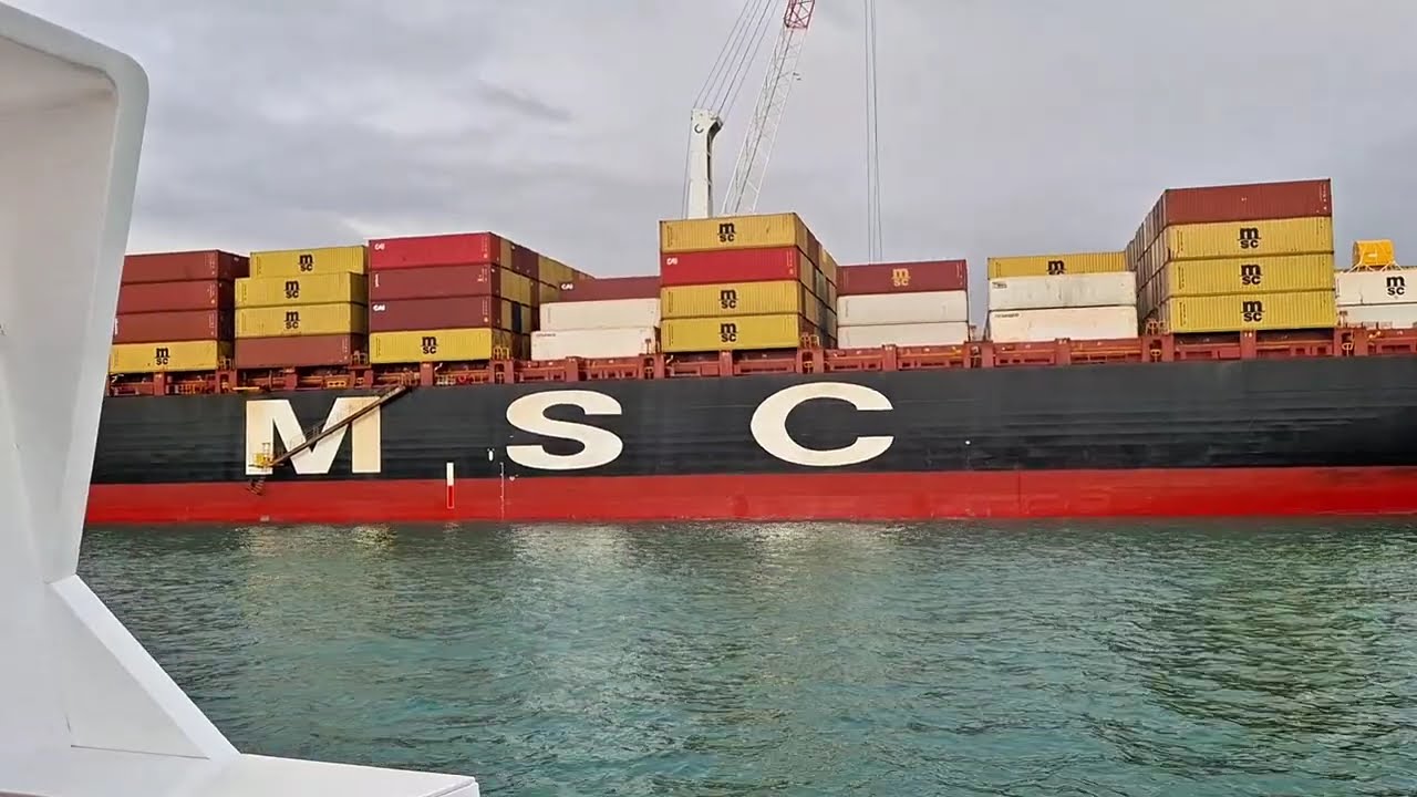 Genoa, Italy from Porto Antico to Pegli vlog